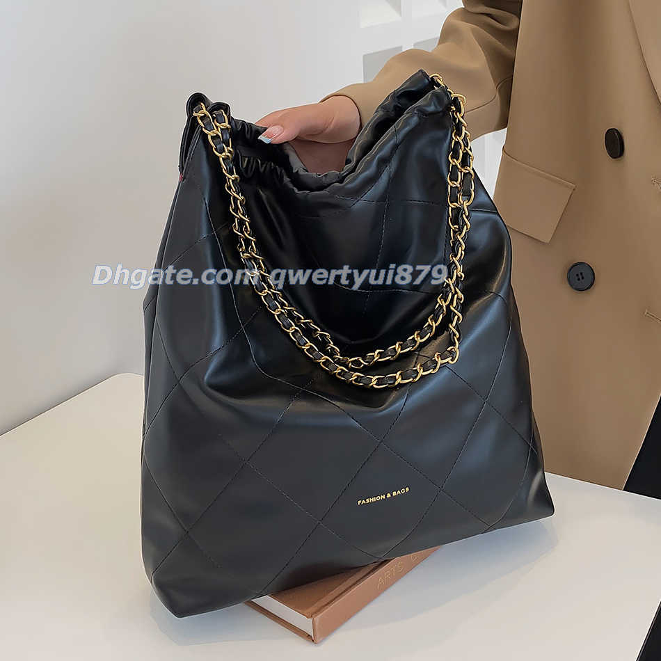 Totes New Autumn Women's Casual Tote Designer Quilted Soft Leather Shoulder Bags for Women 2022 Luxury Brand Garbage Sac Trend Handbag 021423H, Brown bag
Totes New Autumn Women's Casual Tote Designer Quilted Soft Leather Shoulder Bags for Women 2022 Luxury Brand Garbage Sac Trend Handbag 021423H, Brown bag