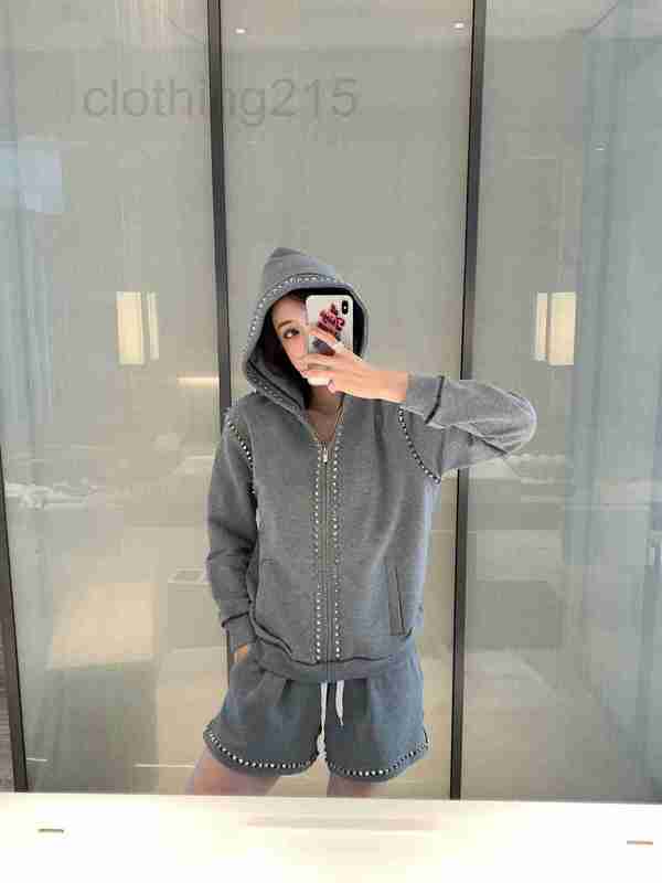 Two Piece Dress Designer early autumn sweet cool casual contrast color embossed rivet edge sports shorts set 15AK, Grey coat
Two Piece Dress Designer early autumn sweet cool casual contrast color embossed rivet edge sports shorts set 15AK, Grey coat