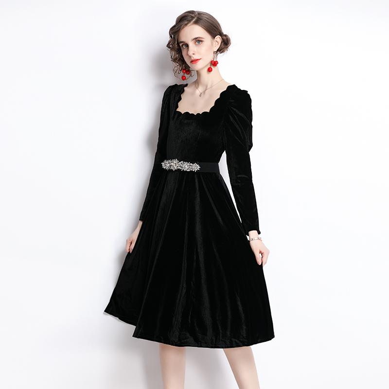 Casual Dresses Fall 2023 Fashion Temperament Vestidos Women' Square Collar Long-sleeved Gold Velvet Midi Dress A8, Black
Casual Dresses Fall 2023 Fashion Temperament Vestidos Women' Square Collar Long-sleeved Gold Velvet Midi Dress A8, Black