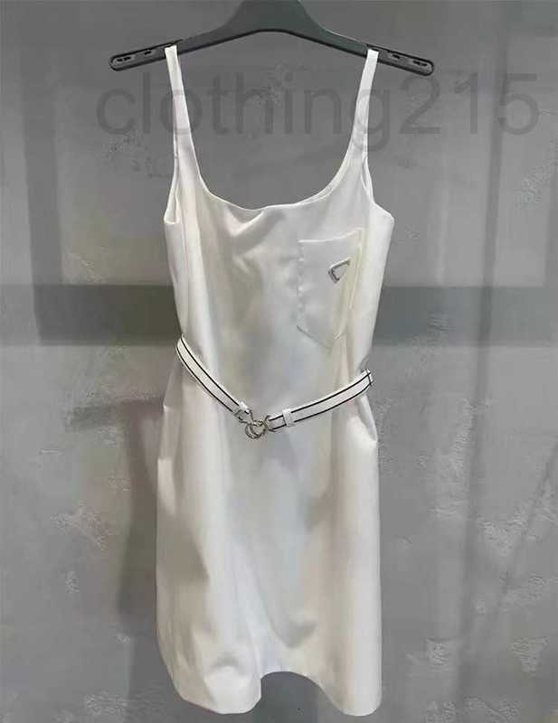 Skirts&Skorts Designer Small crowd trend 2022 spring and summer new waistband show thin age reducing sling dress white triangle vest skirt women RMPJ, Black
Skirts&Skorts Designer Small crowd trend 2022 spring and summer new waistband show thin age reducing sling dress white triangle vest skirt women RMPJ, Black