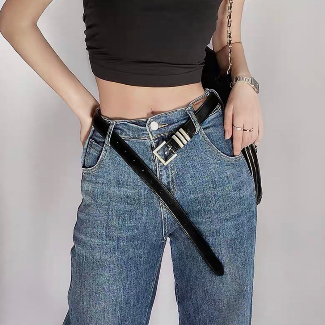 Designer Leather Belts with Gold Buckle Women Black Leather Waistband Trousers & Jeans Dress Belts, Width 30mm
Designer Leather Belts with Gold Buckle Women Black Leather Waistband Trousers & Jeans Dress Belts, Width 30mm