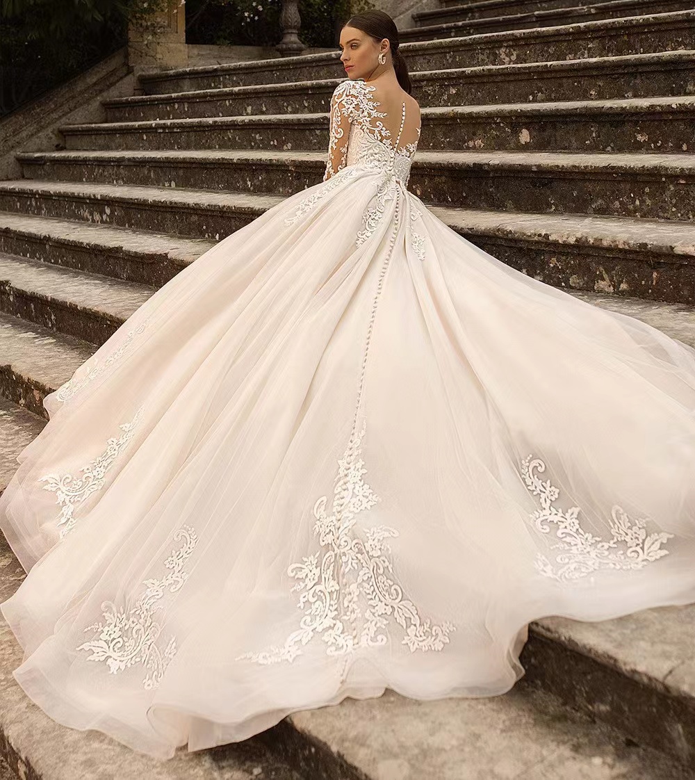 Sheer Crew Neck A E Wed Dress Sexy See Through Button Back Long Sleeves Appliques New Vintage Cheap Lace Wedding Dresses Vestios De Novia Bridal Gown 