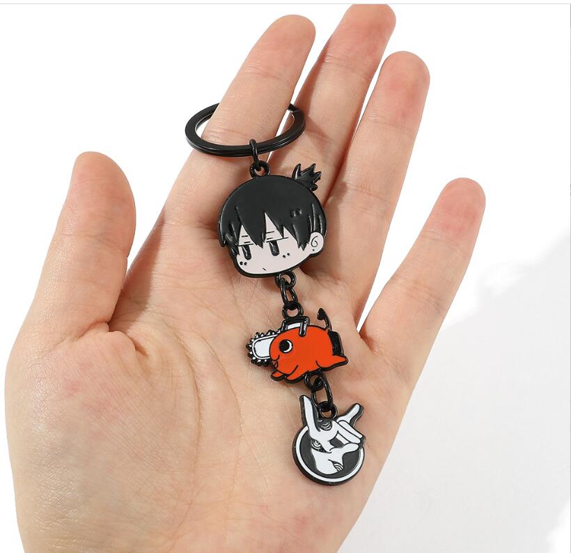 The new electric saw man Jewelry pendant pochita key chain animation around chainsaw man