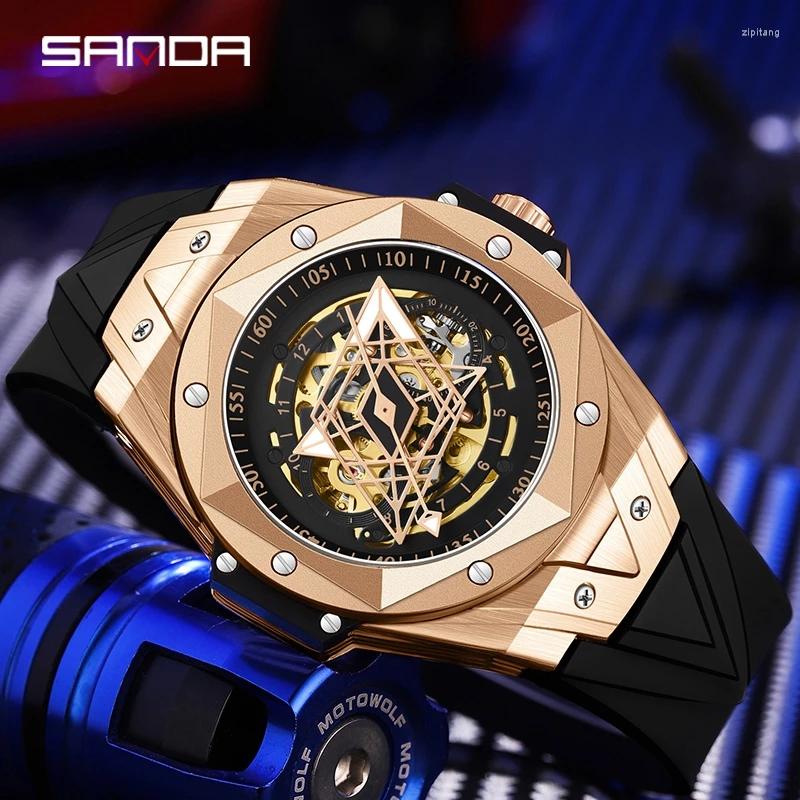 Wristwatches SANDA Fashion Rose Gold Case Cool Dial Automatic Mechanical Watch Real Men's Luminous 50M Waterproof 7014
Wristwatches SANDA Fashion Rose Gold Case Cool Dial Automatic Mechanical Watch Real Men's Luminous 50M Waterproof 7014