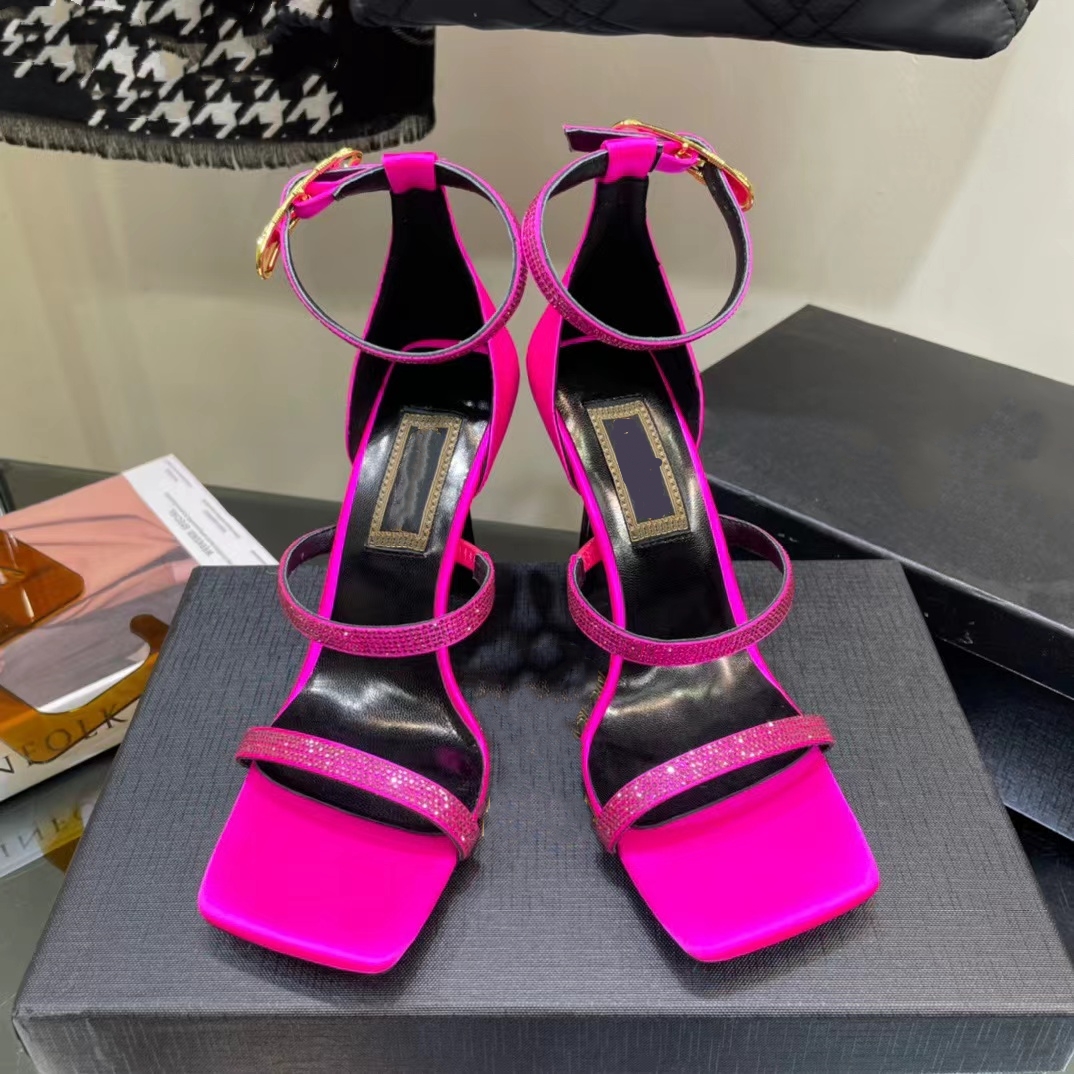 Formal sandals open toed rhinestone womens rose banquet shoes luxury designer classic Roman style 10.5CM high heel ankle strap thin heels sandals 35-42, Yellow
Formal sandals open toed rhinestone womens rose banquet shoes luxury designer classic Roman style 10.5CM high heel ankle strap thin heels sandals 35-42, Yellow