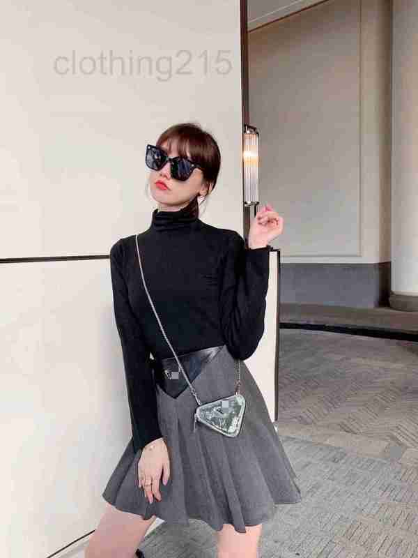 Skirts Designer 23 early spring new press pleat skirt waist panel soft leather with accessories hardware full heavy design 4MHZ, Overskirt
Skirts Designer 23 early spring new press pleat skirt waist panel soft leather with accessories hardware full heavy design 4MHZ, Overskirt