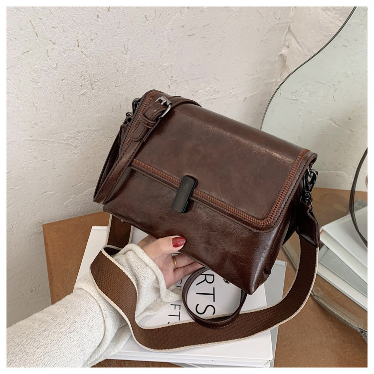 Women Inclined Shoulder Bags Fashion casual Womens Bag Small Handbag Totes High-capacity PU leather Large volume wholesale Girl Mobile Phone Bag Black 3089, White
Women Inclined Shoulder Bags Fashion casual Womens Bag Small Handbag Totes High-capacity PU leather Large volume wholesale Girl Mobile Phone Bag Black 3089, White
