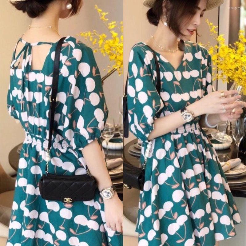 Casual Dresses Women' Printed Chiffon V-neck A- Line Dress Woman Vestido De Mujer Femme Robe, Green
Casual Dresses Women' Printed Chiffon V-neck A- Line Dress Woman Vestido De Mujer Femme Robe, Green
