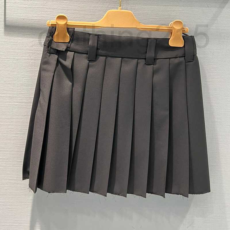 Skirts&Skorts Designer 2022 summer new black pleated skirt versatile college style princess high waist CS6F, White
Skirts&Skorts Designer 2022 summer new black pleated skirt versatile college style princess high waist CS6F, White