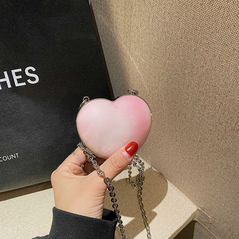 Shoulder Bags Advanced Mini Bag Lovely Heart-shaped Chain New Style of Autumn Fashionable One-shoulder Messenger Bag, Blue
Shoulder Bags Advanced Mini Bag Lovely Heart-shaped Chain New Style of Autumn Fashionable One-shoulder Messenger Bag, Blue