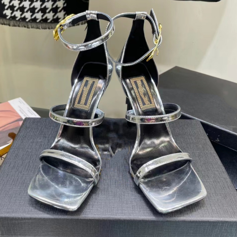 Formal sandals opentoe rhinestone womens banquet shoes Luxury designer classic Roman style 10.5CM high heel ankle strap thin heel sandals 35-42 with box, Yellow
Formal sandals opentoe rhinestone womens banquet shoes Luxury designer classic Roman style 10.5CM high heel ankle strap thin heel sandals 35-42 with box, Yellow