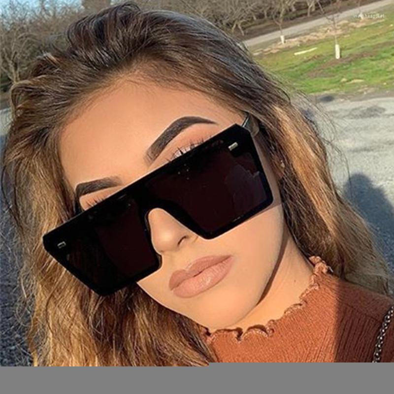 Sunglasses Oversized Square Women 2023 Fashion Flat Top Red Black Clear Lens One Piece Men Gafas Shade Mirror UV400
Sunglasses Oversized Square Women 2023 Fashion Flat Top Red Black Clear Lens One Piece Men Gafas Shade Mirror UV400