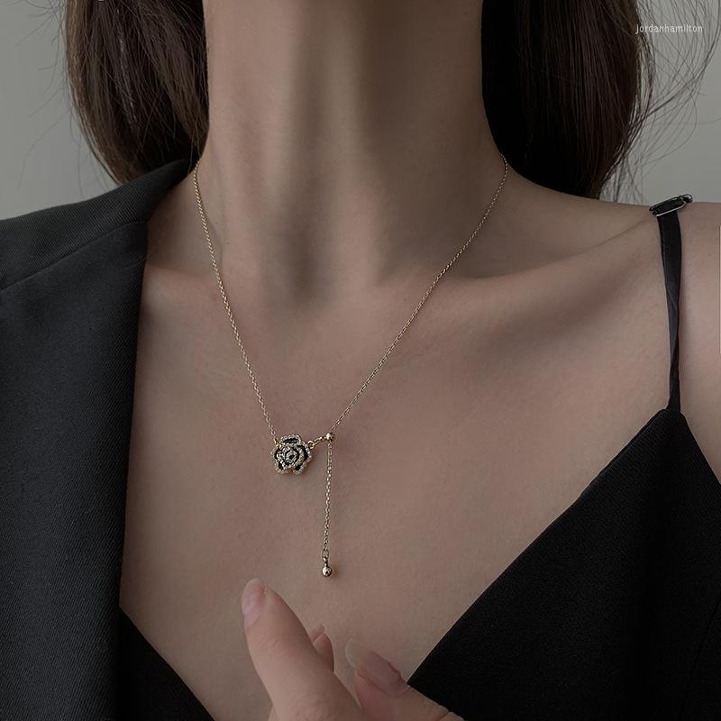 Pendant Necklaces Rose Flower Necklace Women's Beauty Beast Jewelry Lovers Gifts For Women Girls
Pendant Necklaces Rose Flower Necklace Women's Beauty Beast Jewelry Lovers Gifts For Women Girls