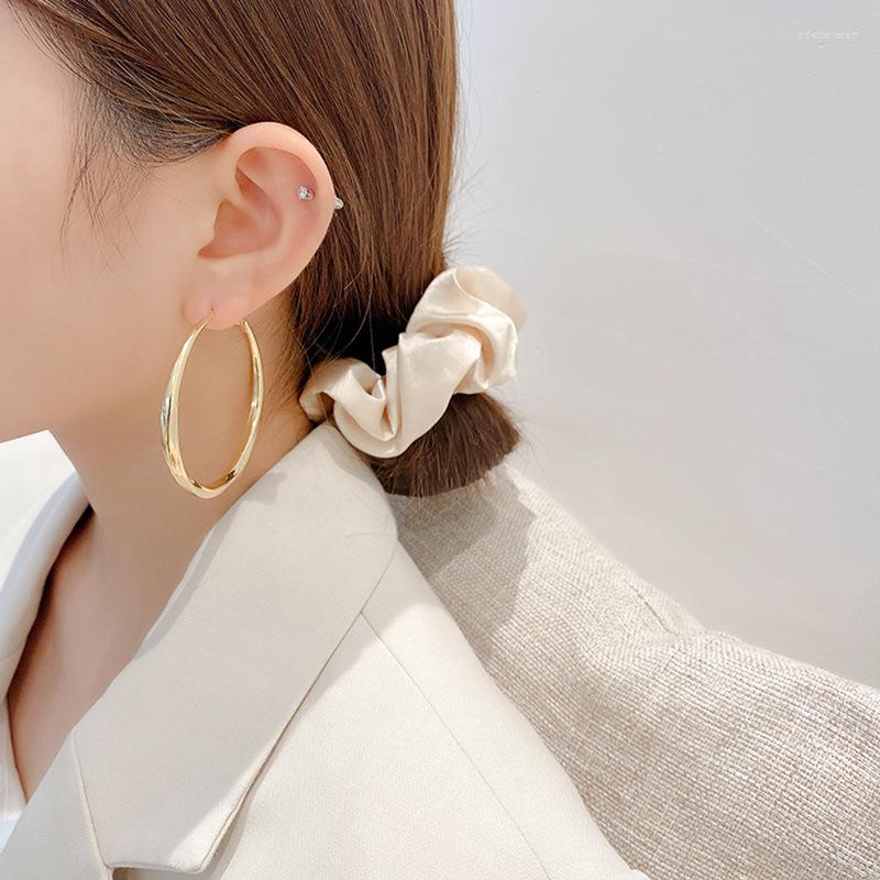 Hoop Earrings Punk Big Size Trendy Party Exaggerated Gold Silver Color Round Circle For Women Jewelry
Hoop Earrings Punk Big Size Trendy Party Exaggerated Gold Silver Color Round Circle For Women Jewelry