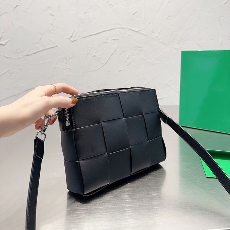 Mini Crochet Camera Bag Flap Designer Crossbody Cassette Bags Women Handbags Woman Weave Shoulder Messenger Bags Genuine Leather Purse 7 Colors Fashion Pouch, Black
Mini Crochet Camera Bag Flap Designer Crossbody Cassette Bags Women Handbags Woman Weave Shoulder Messenger Bags Genuine Leather Purse 7 Colors Fashion Pouch, Black