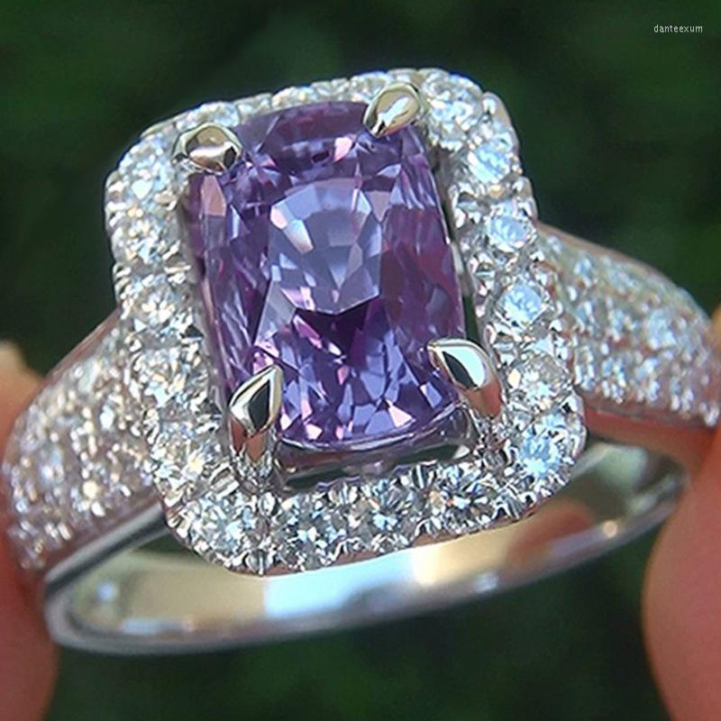 Wedding Rings Double-layer Tiger Claw Square Purple Zircon Female Ring European And American Fashion Prom Gift Jewelry
Wedding Rings Double-layer Tiger Claw Square Purple Zircon Female Ring European And American Fashion Prom Gift Jewelry