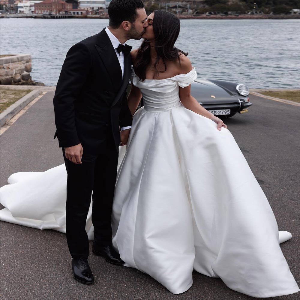 Stunning Wedding Dresses A Line Princess Bridal Gowns Pleated Off The Shoulder Neckline A Line Chapel Train Satin Vestido De Novia