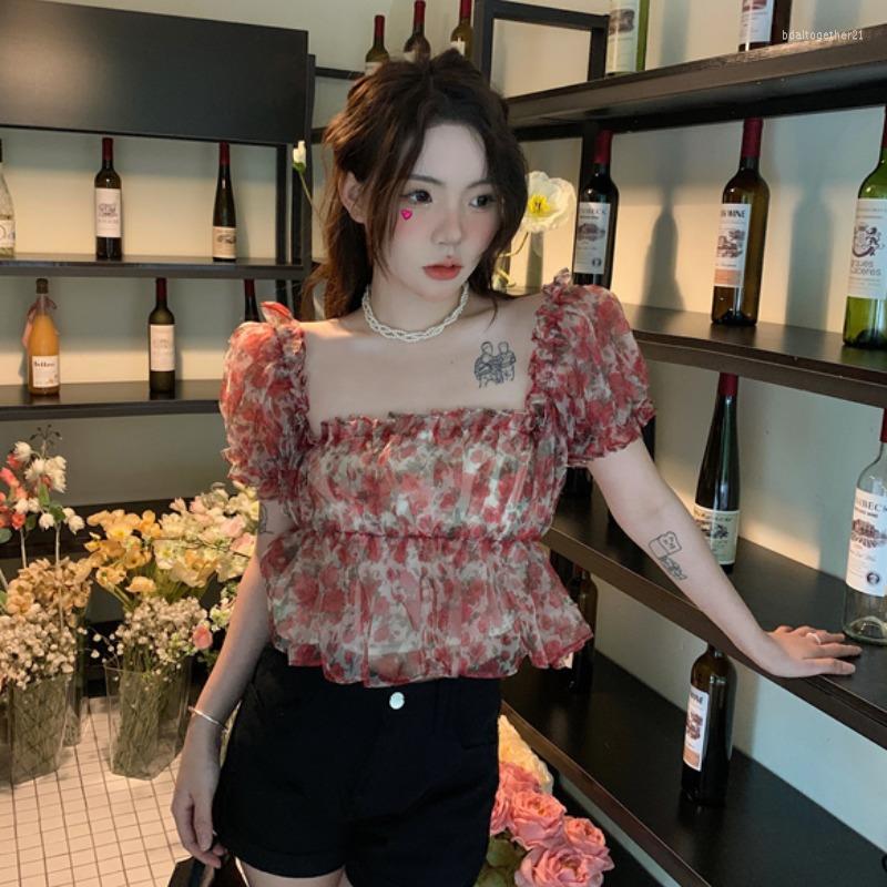 Women's T Shirts Fashion Floral Print Women Cropped Tops Square Collar Puff Short Sleeve T-Shirt 2023 Summer Girl Tees, Light purple
Women's T Shirts Fashion Floral Print Women Cropped Tops Square Collar Puff Short Sleeve T-Shirt 2023 Summer Girl Tees, Light purple