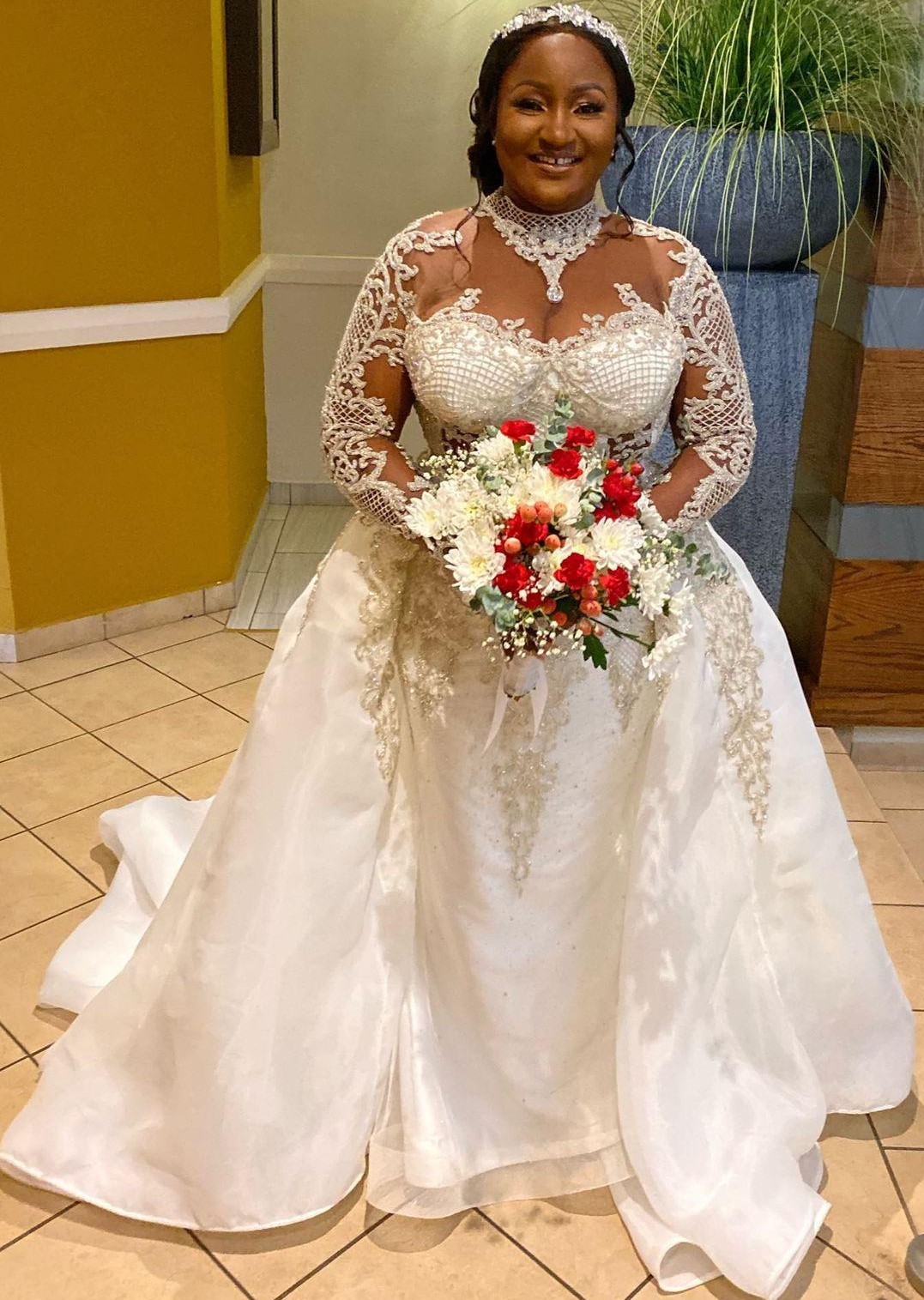 Mermaid 2024 Wedding Dress With Detachable Train High Neck Illusion Top Long Sleeves Lace Applique Bridal Gowns Plus Size Robe de mariee