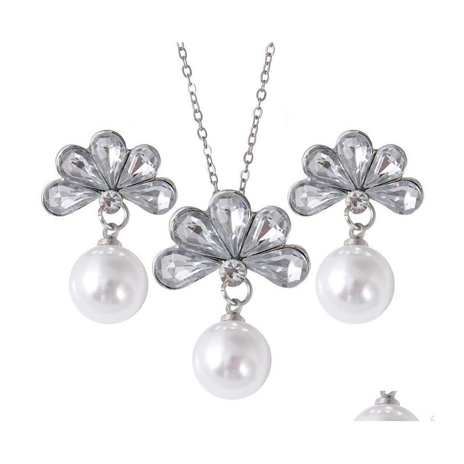Earrings Necklace Pearl Jewelry Sets Party Engagement Wedding Set Flower Pendants Necklaces Simated Crystal Drop Delivery Dhngd, White
Earrings Necklace Pearl Jewelry Sets Party Engagement Wedding Set Flower Pendants Necklaces Simated Crystal Drop Delivery Dhngd, White