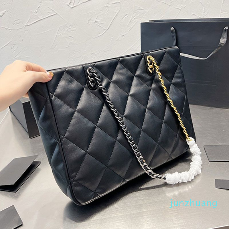 Designer Luxury Bags For Womens Handbags Crossbody Purses large Capacity Versatile Totes Multicolour Fashion Inclined Shoulder Wallet 2023, Black(34x26cm)
Designer Luxury Bags For Womens Handbags Crossbody Purses large Capacity Versatile Totes Multicolour Fashion Inclined Shoulder Wallet 2023, Black(34x26cm)