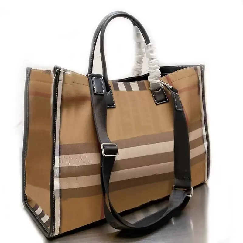 Large Capacity Shopping Bag Tote Bags Handbag Crossbody Purse Shoulder Fashion Letter Plaid Tartan Removable Shoulder Strap Genuine Leather, Brown
Large Capacity Shopping Bag Tote Bags Handbag Crossbody Purse Shoulder Fashion Letter Plaid Tartan Removable Shoulder Strap Genuine Leather, Brown