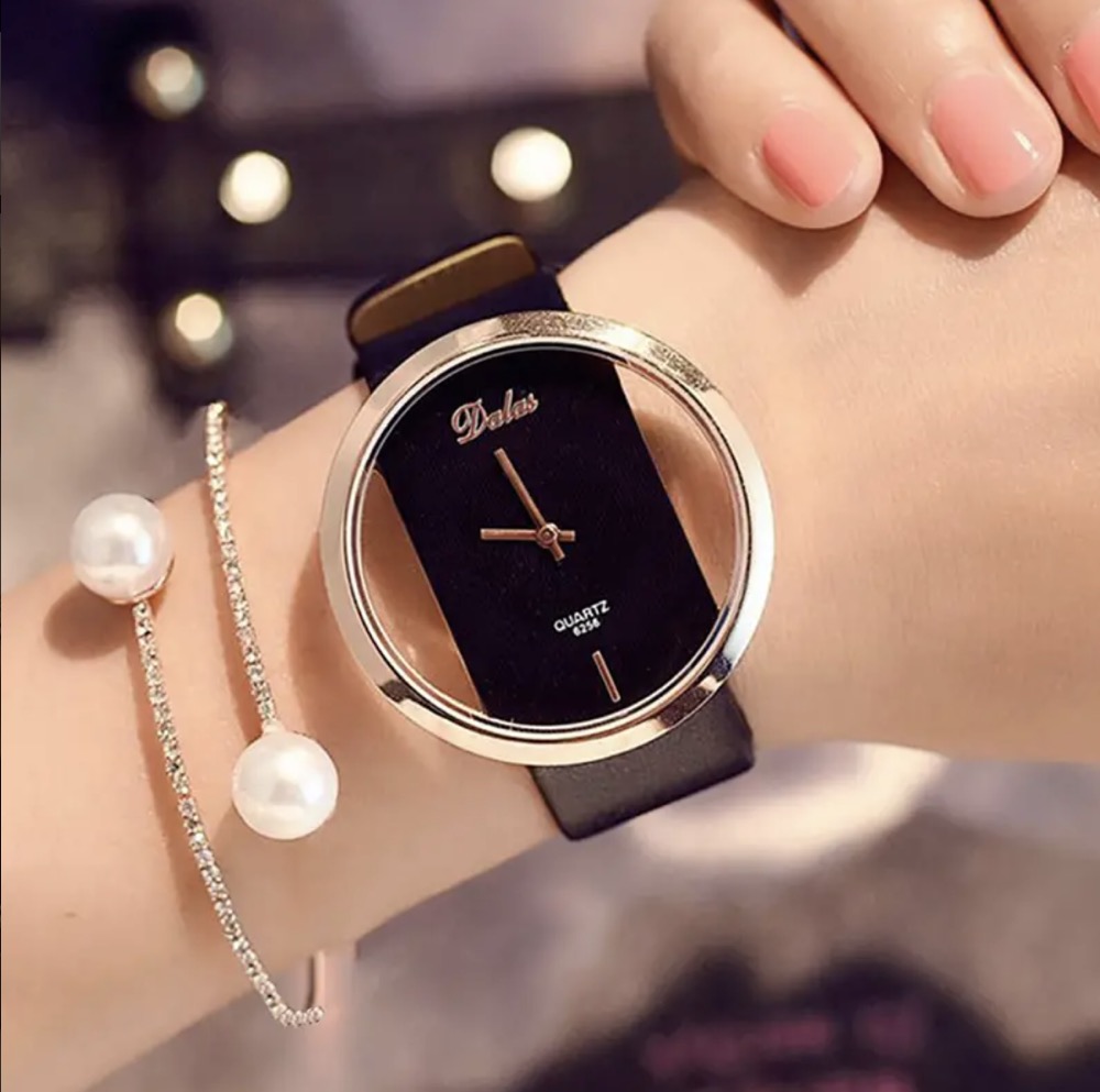 2pcs set Fashion Quartz Watch & Bracelet, Red