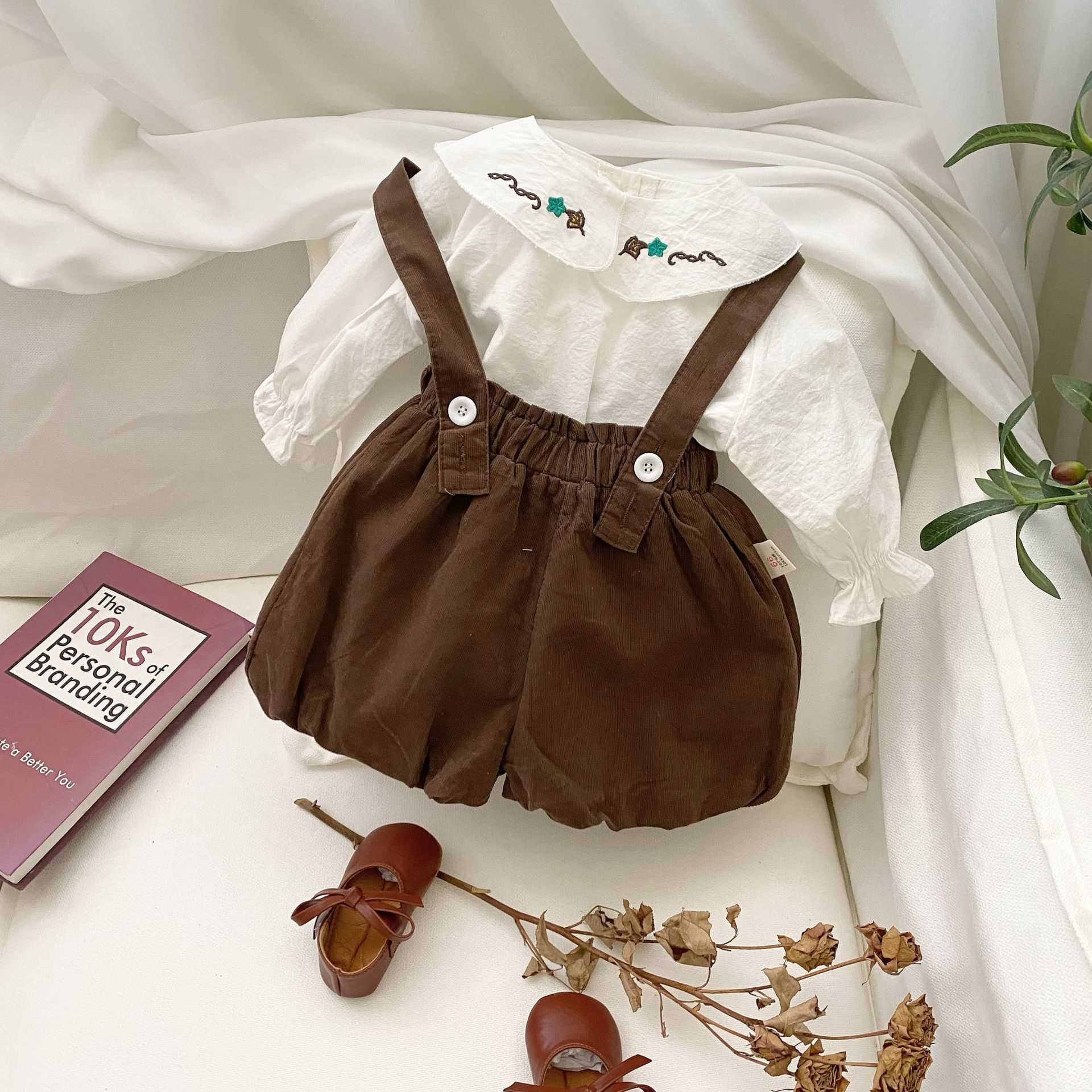 Sets Casual Spring Floral Baby Girl Clothing Set Autumn Korean Embroidery Shirt Top Overalls Pants TwoPiece Suit, Beige
Sets Casual Spring Floral Baby Girl Clothing Set Autumn Korean Embroidery Shirt Top Overalls Pants TwoPiece Suit, Beige
