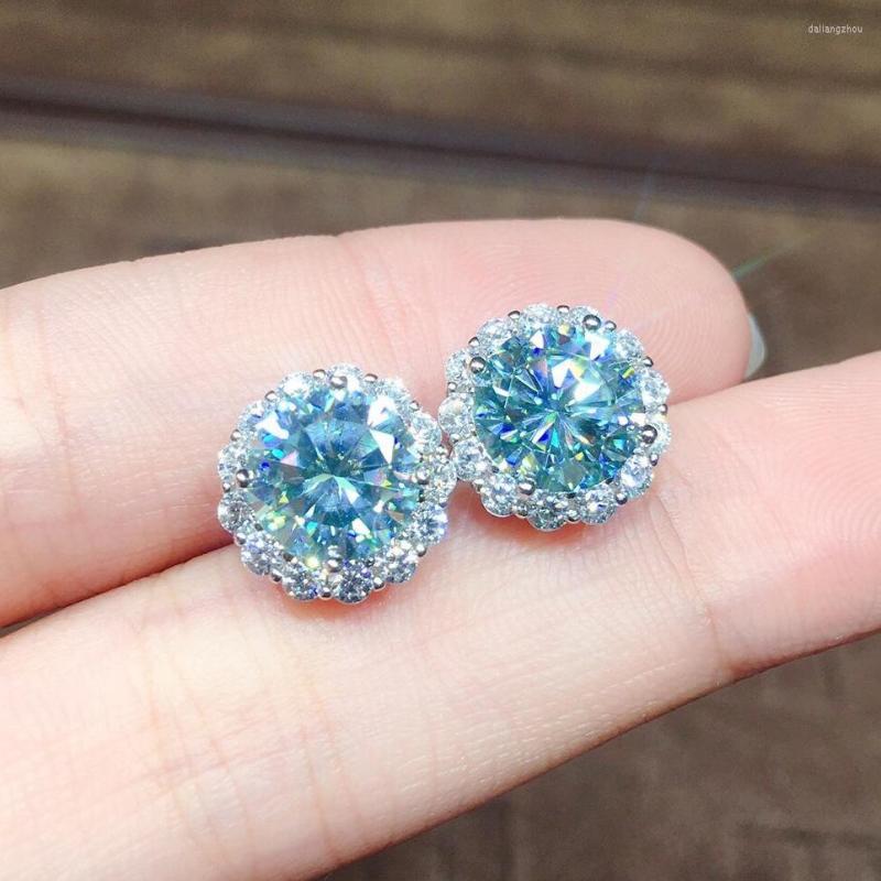 Stud Earrings Eight Hearts And Arrows Plated With PT950 Blue-green Mosan Diamond Studded Female
Stud Earrings Eight Hearts And Arrows Plated With PT950 Blue-green Mosan Diamond Studded Female