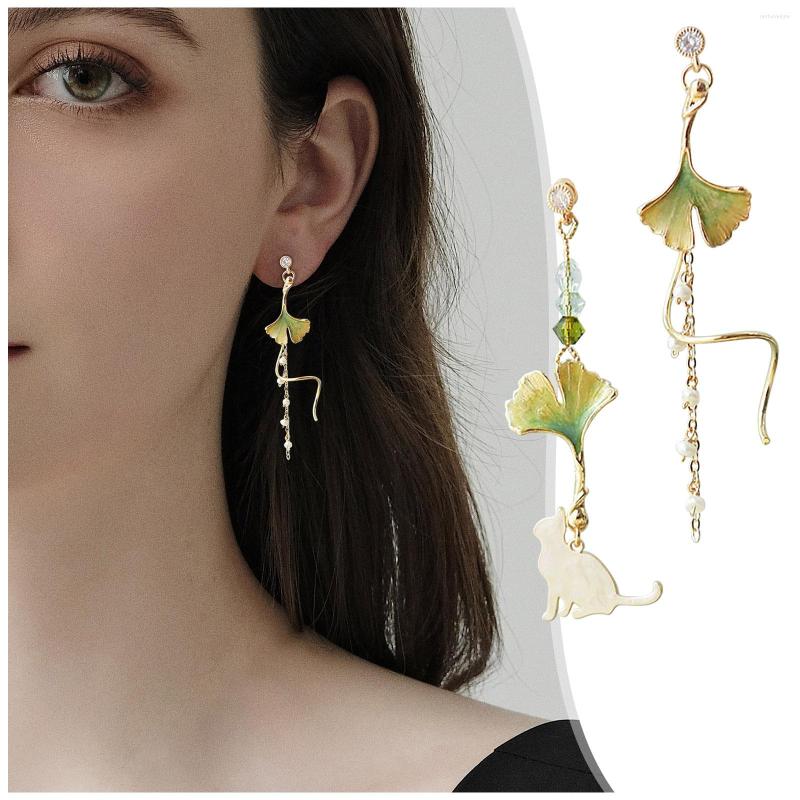 Hoop Earrings Creative Personalized Asymmetrical Flower Fashionable Small Fresh Thin Versatile Long Pendant
Hoop Earrings Creative Personalized Asymmetrical Flower Fashionable Small Fresh Thin Versatile Long Pendant