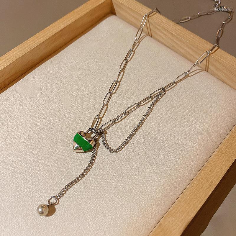 Chains 316L Stainless Steel Fashion Upscale Jewelry Heart Tassel Charms Thick Chain Choker Necklaces Pendants For Women
Chains 316L Stainless Steel Fashion Upscale Jewelry Heart Tassel Charms Thick Chain Choker Necklaces Pendants For Women