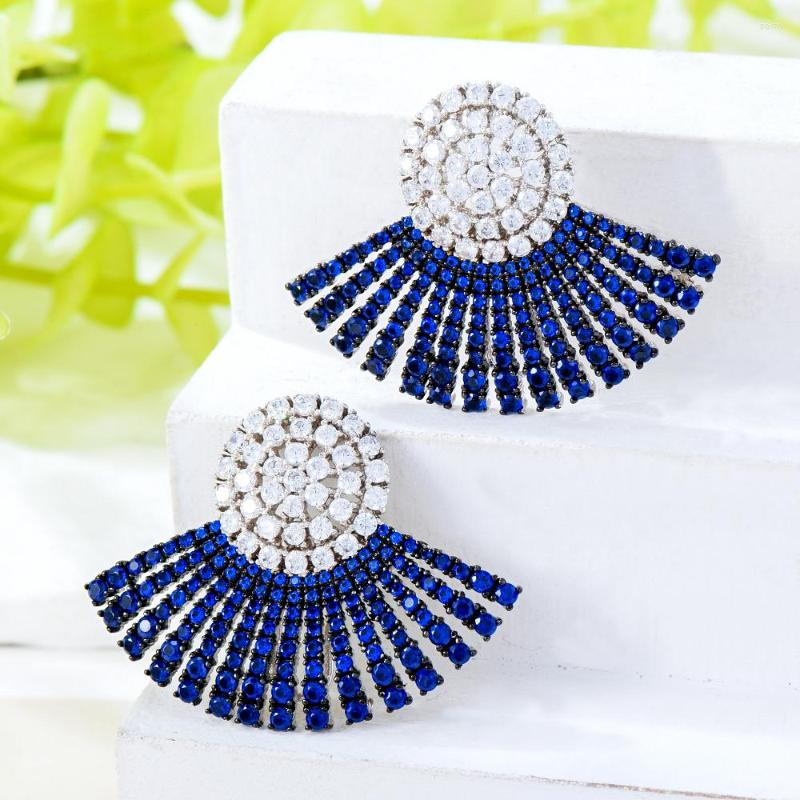 Stud Earrings Soramoore Boucle D'oreille Femme 2023 Full Mirco Paved Cubic Zirconia Shiny Original Design Women Accessories
Stud Earrings Soramoore Boucle D'oreille Femme 2023 Full Mirco Paved Cubic Zirconia Shiny Original Design Women Accessories