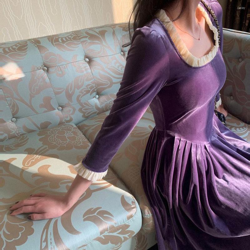 Casual Dresses French Hepburn Style Elegant Dress Autumn Winter Women's Vintage Velvet Square Collar MiDi Daily Party, Black
Casual Dresses French Hepburn Style Elegant Dress Autumn Winter Women's Vintage Velvet Square Collar MiDi Daily Party, Black
