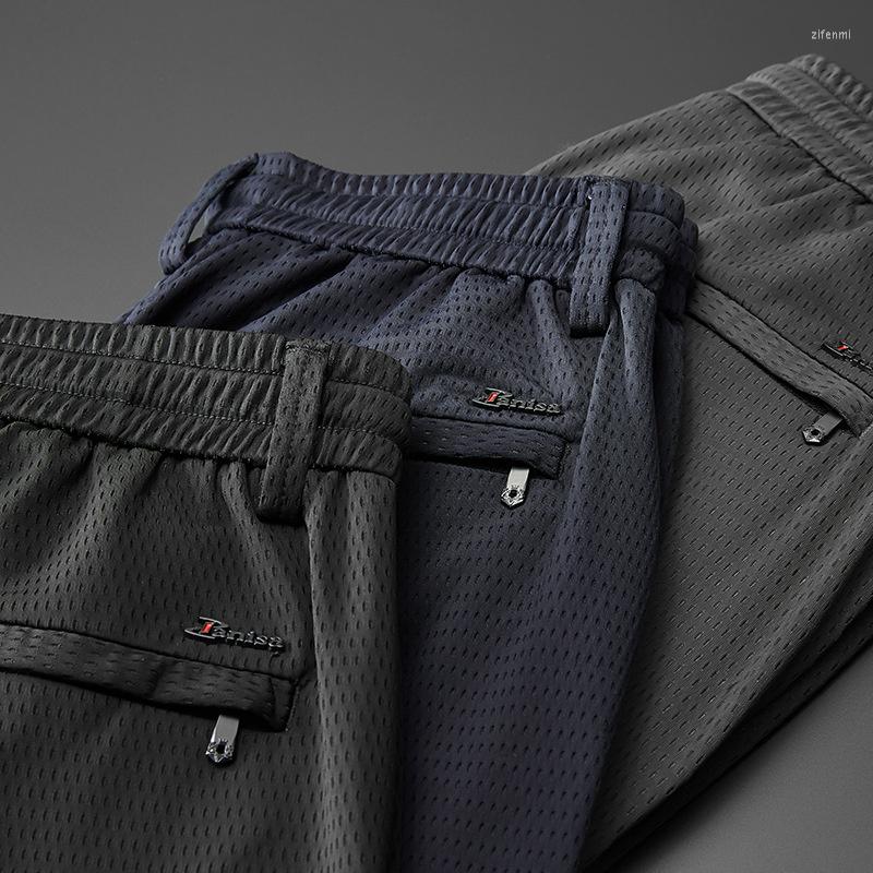 Men's Pants Thin Ice Silk Summer Casual Men Clothing Mash Loose Quick Dry Male Trousers Sportwear With Zipper Pockets Mens Black, 1025 black
Men's Pants Thin Ice Silk Summer Casual Men Clothing Mash Loose Quick Dry Male Trousers Sportwear With Zipper Pockets Mens Black, 1025 black