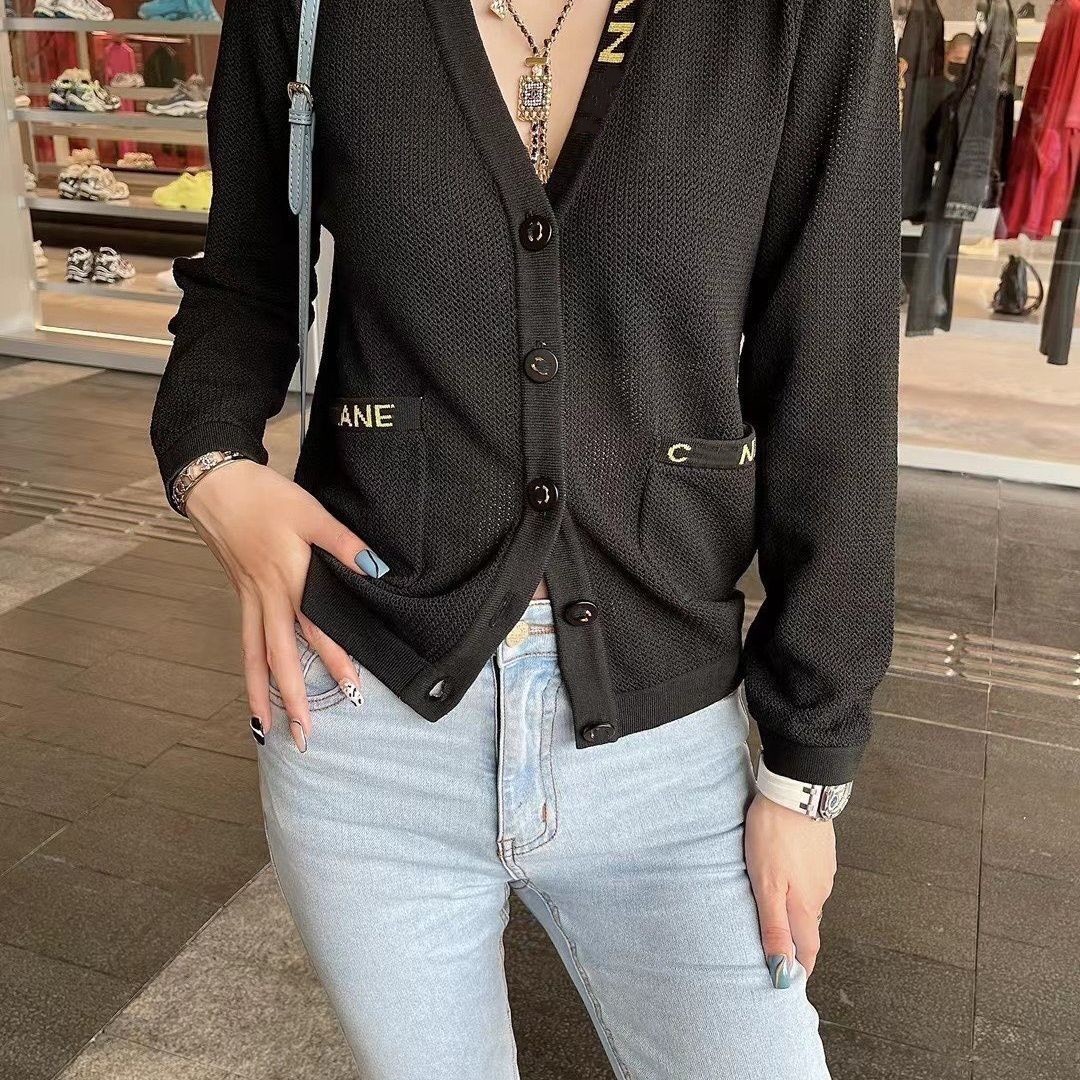 Women's Sweaters Autumn and winter the latest brand design women's sweater fashionable England wind leisure printing letter wool sweaters, Black
Women's Sweaters Autumn and winter the latest brand design women's sweater fashionable England wind leisure printing letter wool sweaters, Black