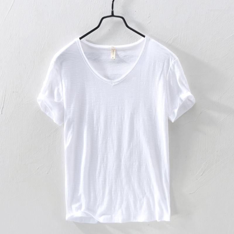 Men's Suits B1022 Zomer Nieuwe Katoenen T-shirt Mannen V-hals Effen Kleur Toevallige Basic Tees Plus Size Korte Mouw Tops Y2449, B1022-5
Men's Suits B1022 Zomer Nieuwe Katoenen T-shirt Mannen V-hals Effen Kleur Toevallige Basic Tees Plus Size Korte Mouw Tops Y2449, B1022-5