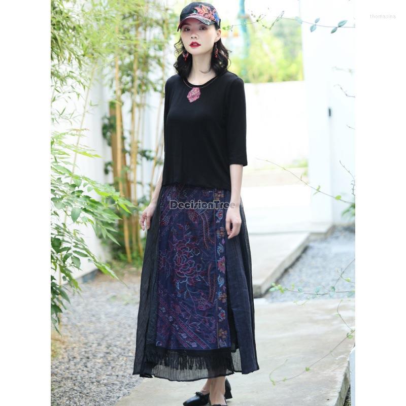 Ethnic Clothing 2023 Chinese Daily Skirt Vintage Flower Embroidery Elastic Waist Long Stitching Design National Retro Women
Ethnic Clothing 2023 Chinese Daily Skirt Vintage Flower Embroidery Elastic Waist Long Stitching Design National Retro Women