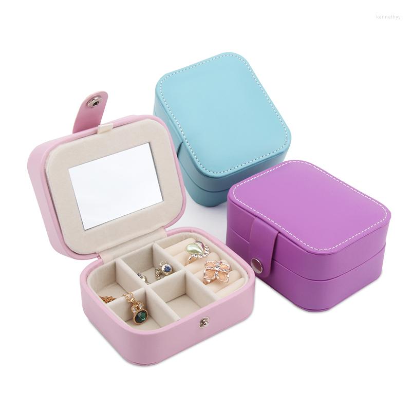 Jewelry Pouches TONVIC Leatherette Display Box Travel Portable Storage Case Ring Bracelet Eearring Necklace Beads Compartments Tray
Jewelry Pouches TONVIC Leatherette Display Box Travel Portable Storage Case Ring Bracelet Eearring Necklace Beads Compartments Tray