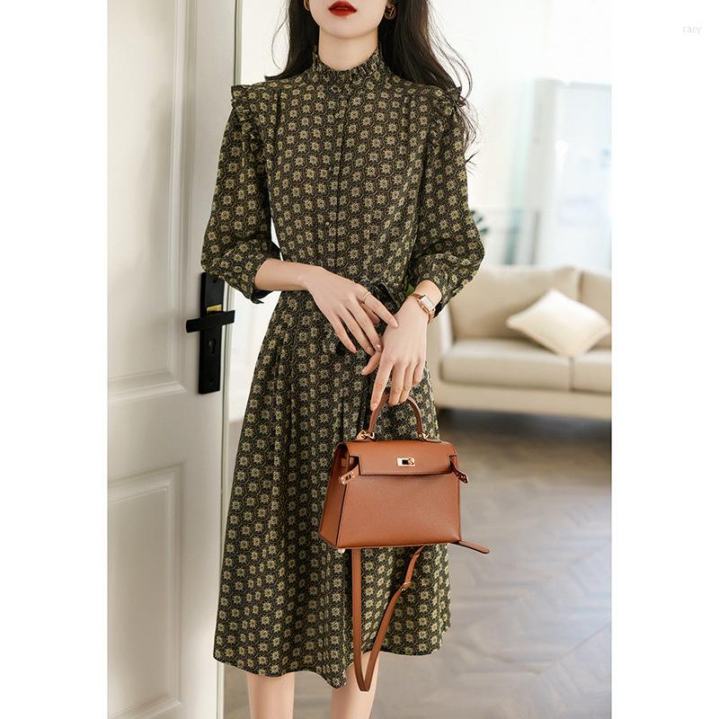 Women' Two Piece Pants 2023 Spring And Summer Fashion Silk Printed Dress, Picture color
Women' Two Piece Pants 2023 Spring And Summer Fashion Silk Printed Dress, Picture color