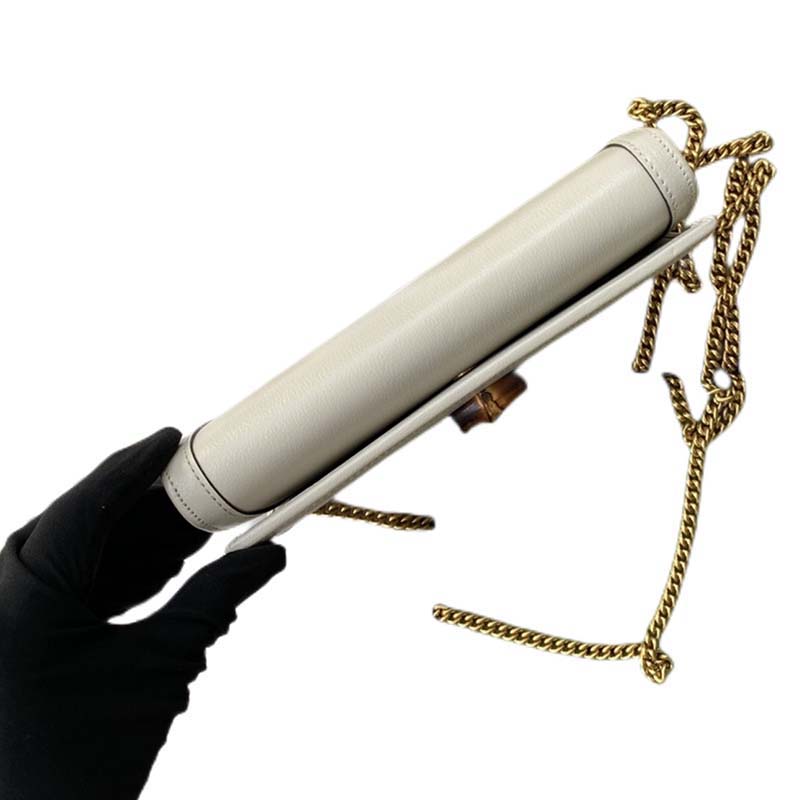Fashion designer bags luxury cross body bag evening bag envelope wallet newest classic messenger bag fashion chain shoulder bags accessories, White
Fashion designer bags luxury cross body bag evening bag envelope wallet newest classic messenger bag fashion chain shoulder bags accessories, White