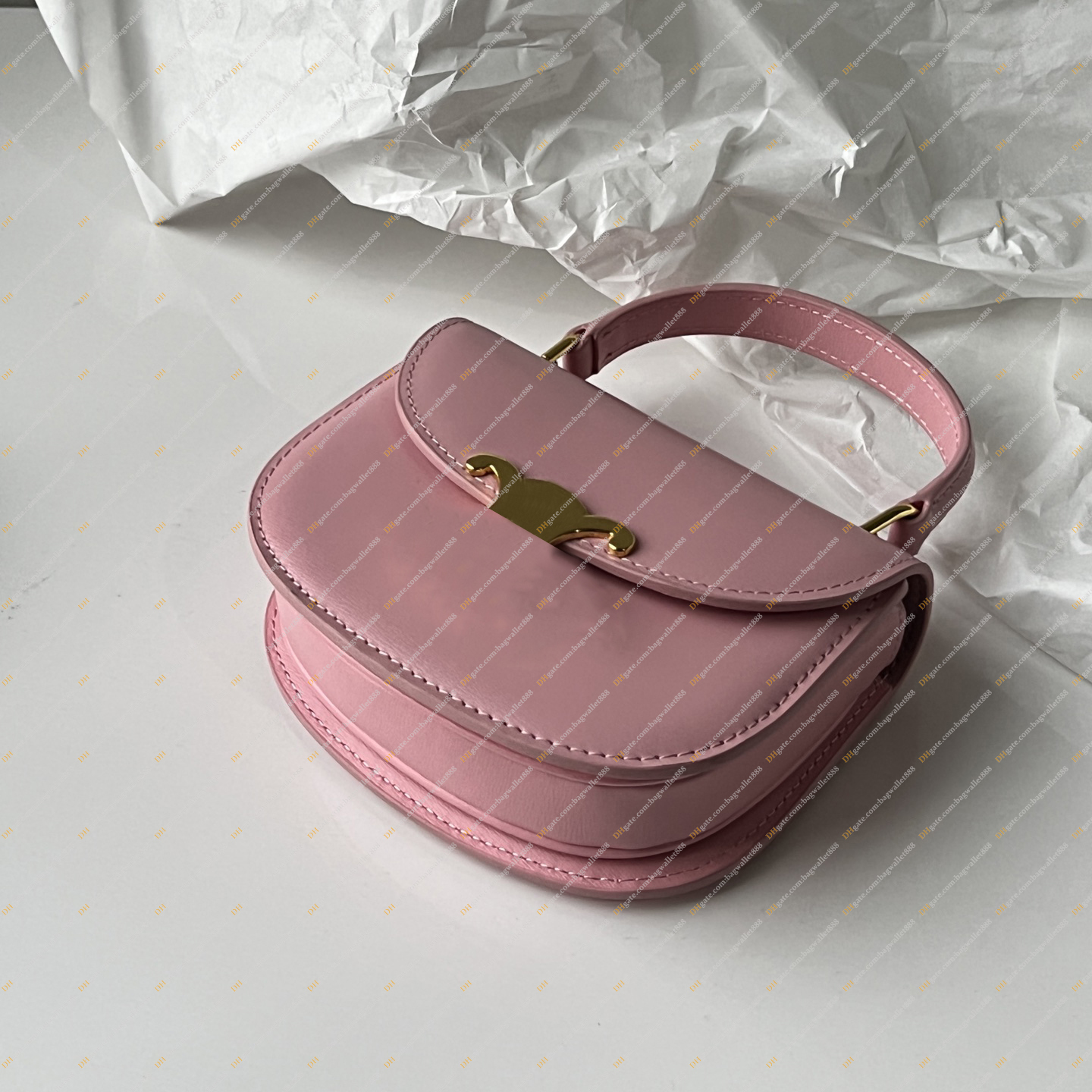 Mini Designer Hand Bags Womens Purses Small Wallets Cross Body Backpack Clutch Fashion Vintage Rounded Bottom Flap Handbags Gold Hardware Luxury Tote Shoulder Bag, Pink
Mini Designer Hand Bags Womens Purses Small Wallets Cross Body Backpack Clutch Fashion Vintage Rounded Bottom Flap Handbags Gold Hardware Luxury Tote Shoulder Bag, Pink