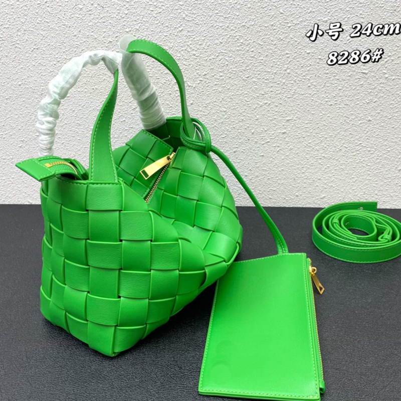 Woven Tote Bag Large Capacity Shopping Bags Women Weave Handbag Genuine Leather Braied Crossbody Shoulder Purse Zipper Closure Removable Pouch Wallet, 24*22*23.5cm
Woven Tote Bag Large Capacity Shopping Bags Women Weave Handbag Genuine Leather Braied Crossbody Shoulder Purse Zipper Closure Removable Pouch Wallet, 24*22*23.5cm