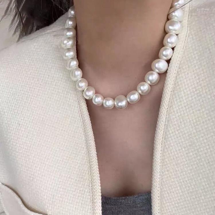 Choker Oval Imitation Pearls Beaded Necklace For Women Luxury Big Beads Hip Hop Necklaces Short 2023 Fashion Jewelry Clavicle Chain
Choker Oval Imitation Pearls Beaded Necklace For Women Luxury Big Beads Hip Hop Necklaces Short 2023 Fashion Jewelry Clavicle Chain