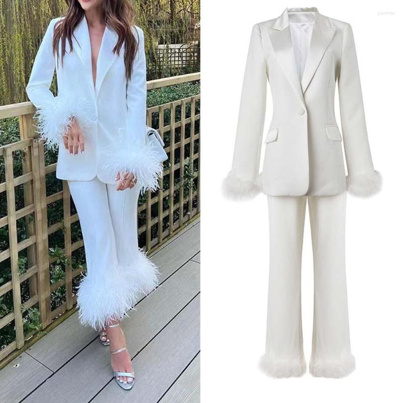 Women' Two Piece Pants 2023 Early Autumn And Winter Fashion Splicing Suit Coat Feather Decoration Dress Straight Women' Two-piece Set, White
Women' Two Piece Pants 2023 Early Autumn And Winter Fashion Splicing Suit Coat Feather Decoration Dress Straight Women' Two-piece Set, White