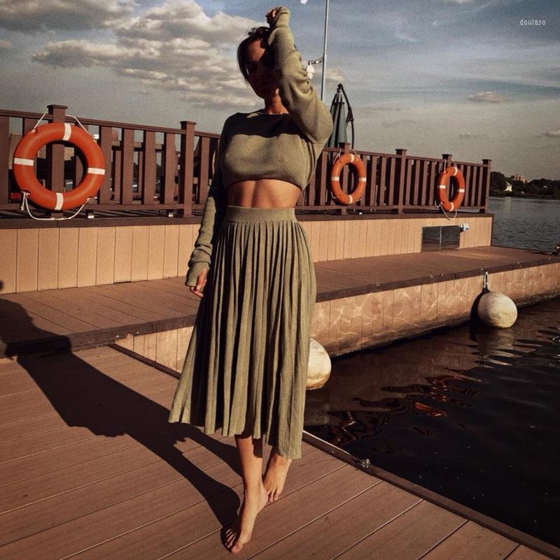 Skirts Cardigan Slit Sweater 2023 Top Pleated Skirt Set Women' Mid-length Two-piece Clothing Button Winter, Green
Skirts Cardigan Slit Sweater 2023 Top Pleated Skirt Set Women' Mid-length Two-piece Clothing Button Winter, Green