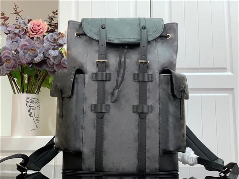 Designers Christopher Outdoor Bags Backpack For men women M45419 Travel BagS Monogram Leather Sports Bags Backpacks 32x39x12cm With Original box
Designers Christopher Outdoor Bags Backpack For men women M45419 Travel BagS Monogram Leather Sports Bags Backpacks 32x39x12cm With Original box