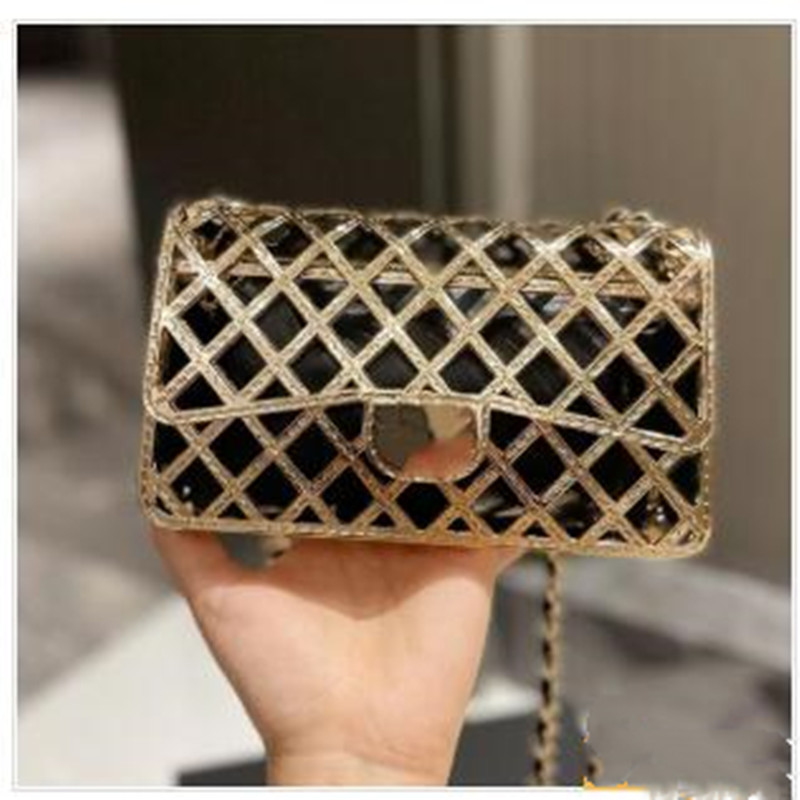 2022Ss Trend Luxury Flap Bags Top Gold Metal Hollow Woven Lined Zipper Leather Bag Classic Check Chain Messenger Bag Senior Designer Ladies Mini Shoulder Handbag