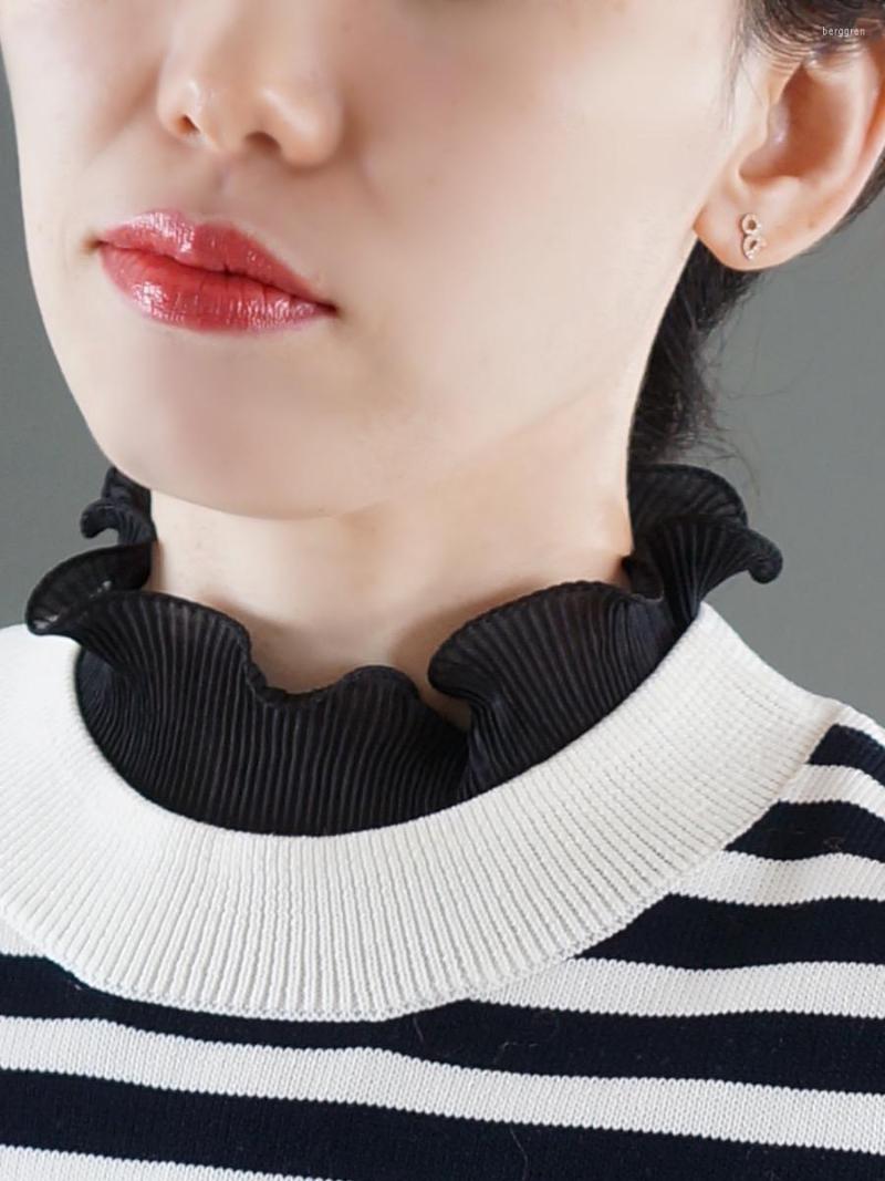 Women's Blouses Mbroidery Fake Collar Removable Shirt Decoration Blouse Detachable False Lapel Tops Women Clothes Accessories, Style as picture
Women's Blouses Mbroidery Fake Collar Removable Shirt Decoration Blouse Detachable False Lapel Tops Women Clothes Accessories, Style as picture