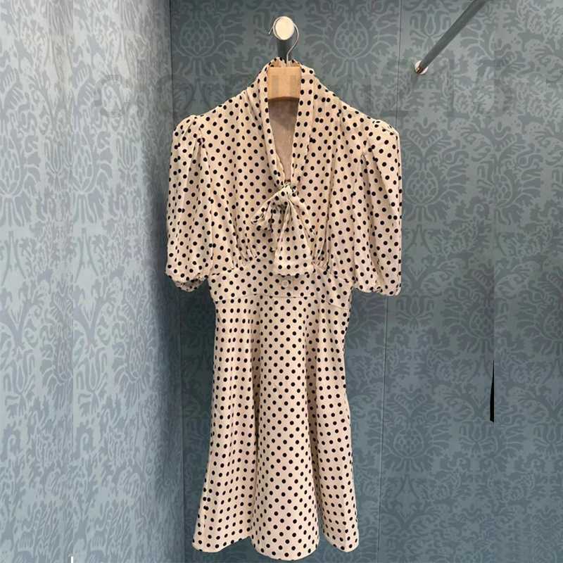 Casual Dresses Designer Polka dot dress short sleeve V-neck chiffon skirt bubble temperament lady waist 22 spring summer new MAX6, Beige 
Casual Dresses Designer Polka dot dress short sleeve V-neck chiffon skirt bubble temperament lady waist 22 spring summer new MAX6, Beige
