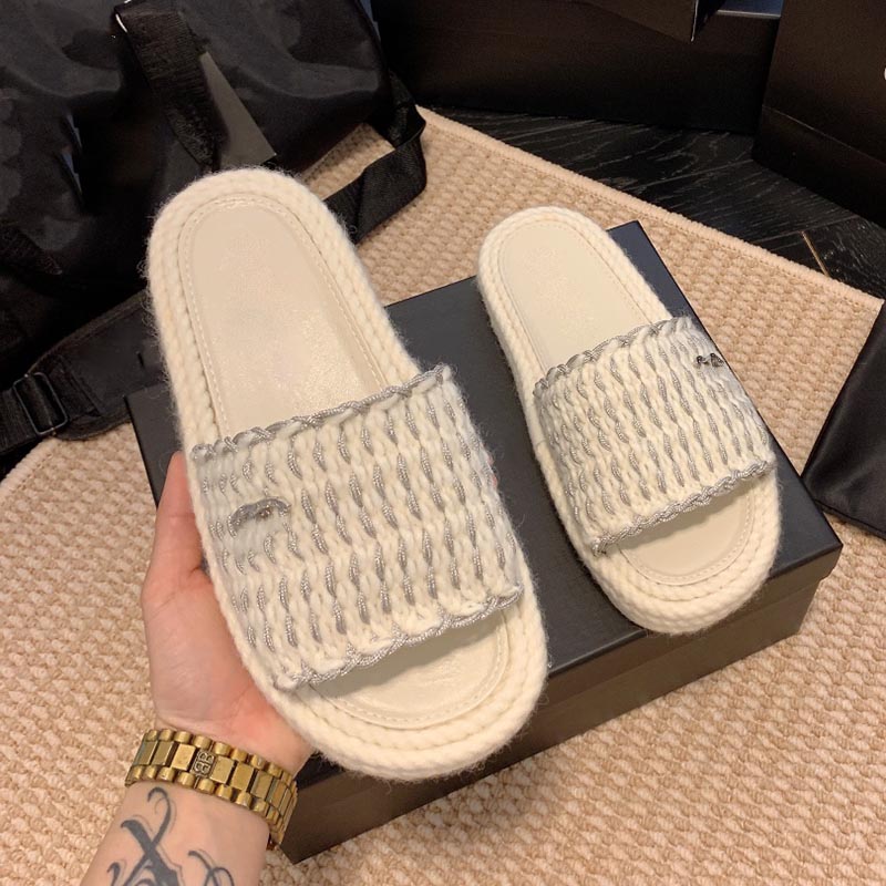 Womens Woven Platform Slippers Designer Sandals Flat Heels Slides Mules Slip-on Flip Flops Classic Black Outdoor Beach Shoes 22ss Booties Soft Comfortable Loafers
Womens Woven Platform Slippers Designer Sandals Flat Heels Slides Mules Slip-on Flip Flops Classic Black Outdoor Beach Shoes 22ss Booties Soft Comfortable Loafers
